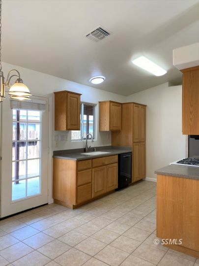 1416 South Yorktown Street Ridgecrest, CA 93555 - Photo 7 of 24
