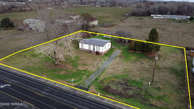 $115,000 | 471 Cheyne Road, Zillah, WA 98953