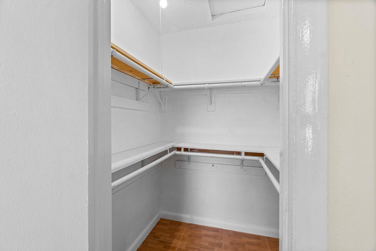 4787 Gulfstream Road Lake Worth, FL 33461 - Photo 12 of 19 012-4787GulfstreamRoad-LakeWorthBeach-FL