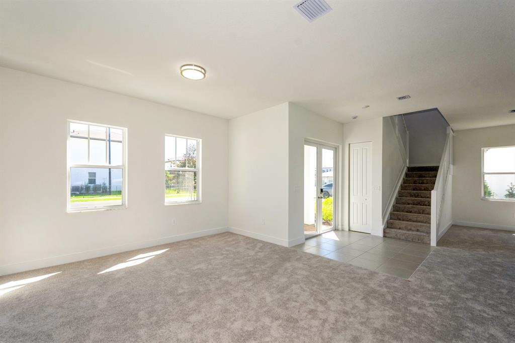 12290 Southwest 44th Court Davie, FL 33328 - Photo 12 of 44