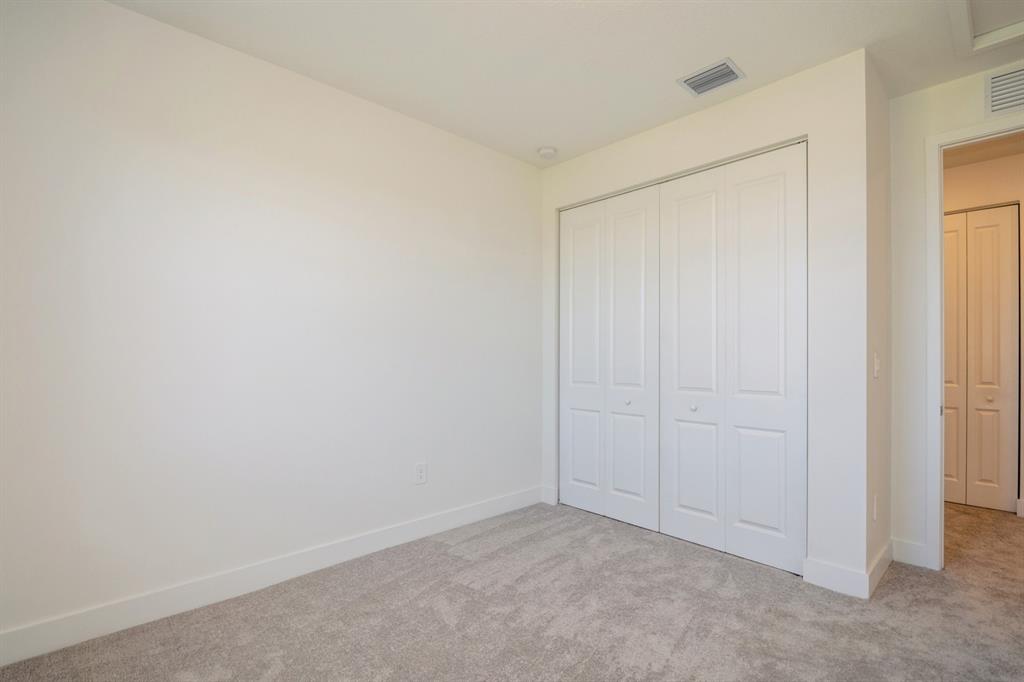 12290 Southwest 44th Court Davie, FL 33328 - Photo 25 of 44