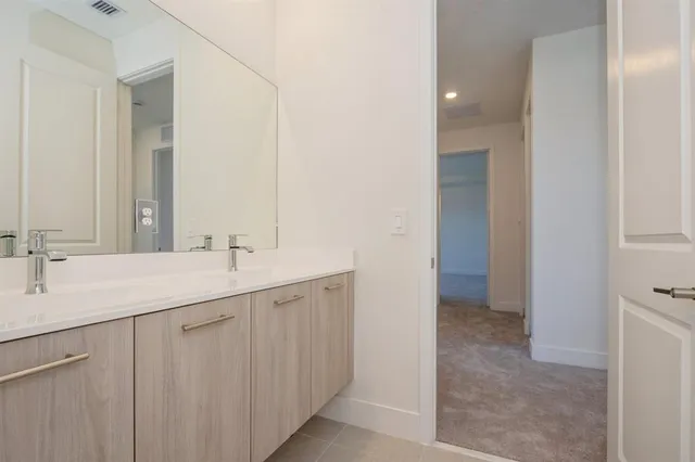 $1,199,000 | 12290 Southwest 44th Court, Davie, FL 33328