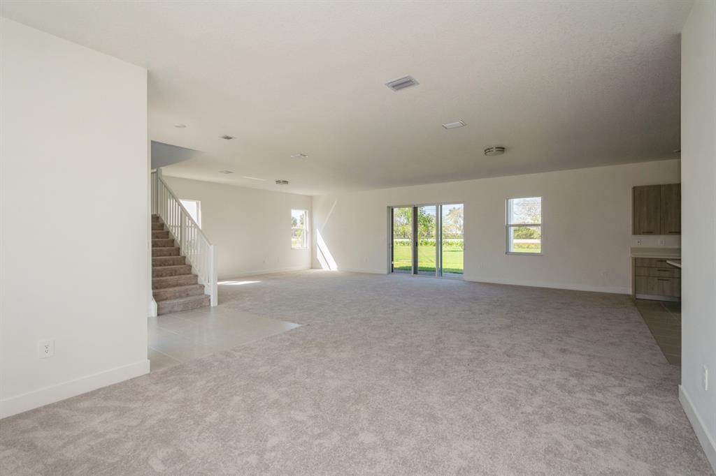 12290 Southwest 44th Court Davie, FL 33328 - Photo 7 of 44