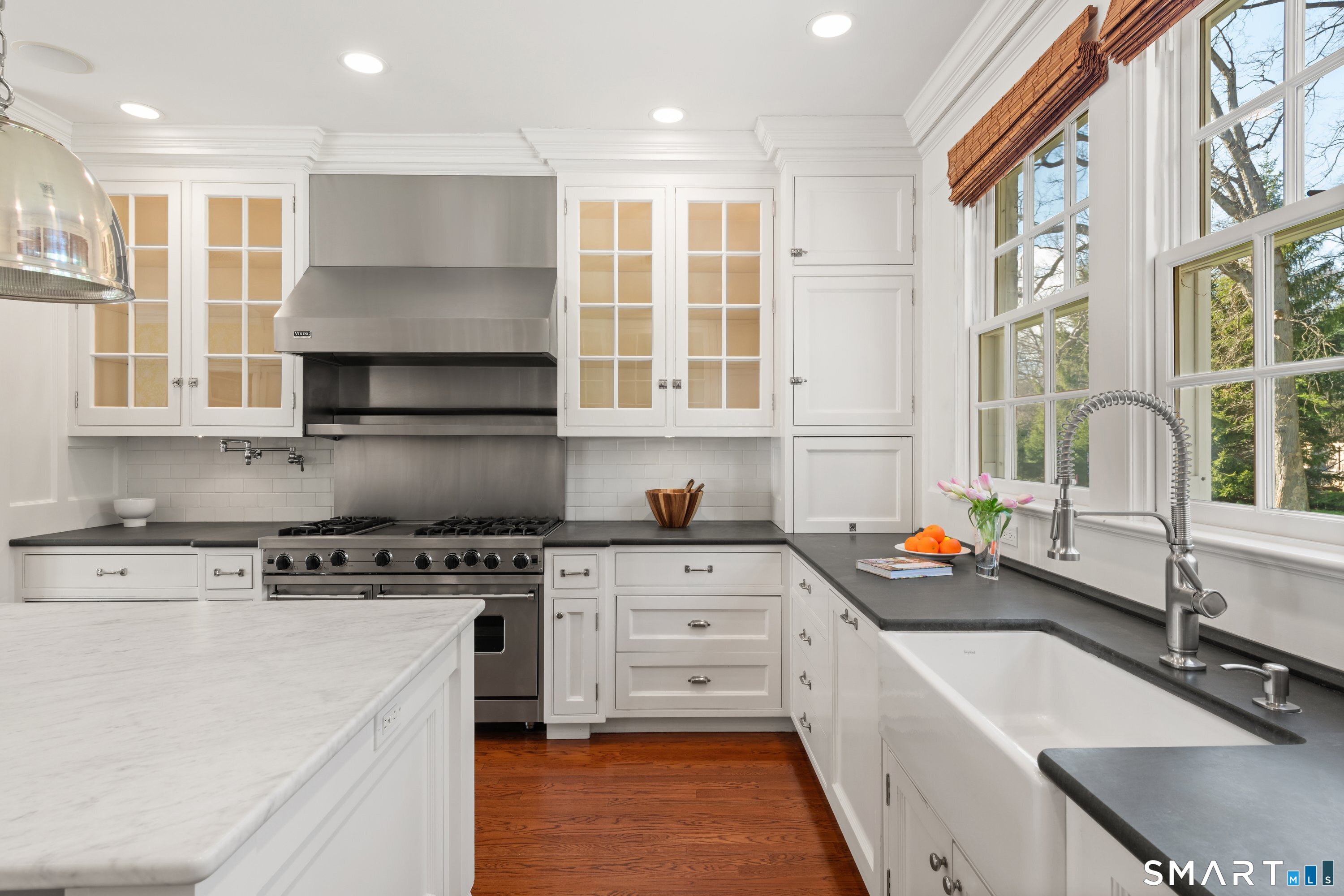 131 Pecksland Road Greenwich, CT 06831 - Photo 17 of 36