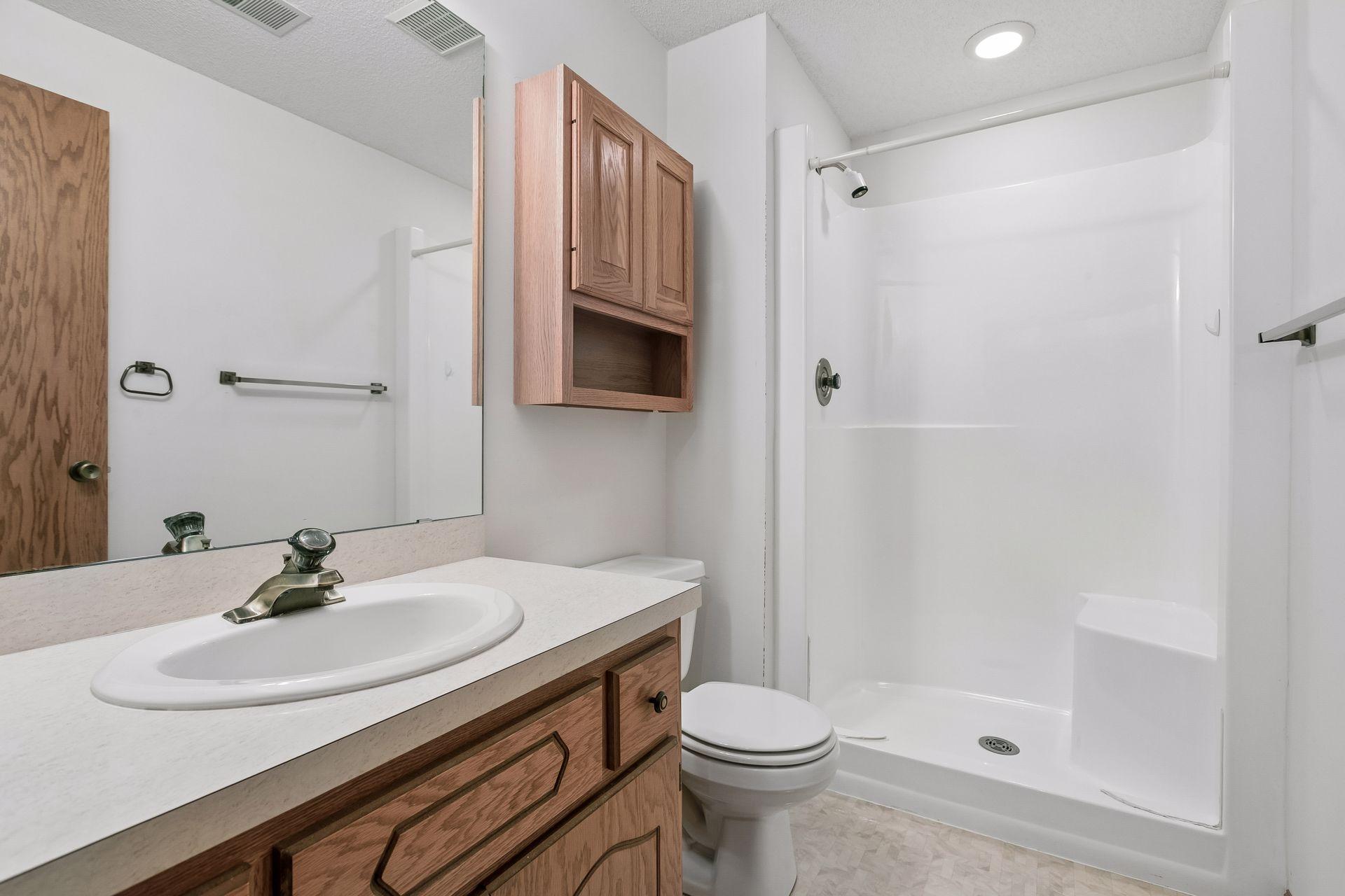 695 Emerald Ridge Roseville, MN 55113 - Photo 33 of 44 Gallery Image 33