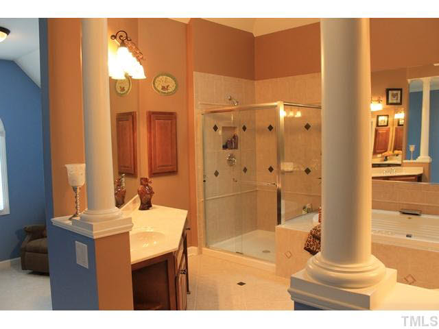 11837 Lowery Ridge Drive Raleigh, NC 27614 - Photo 13 of 24 Gallery Image 13