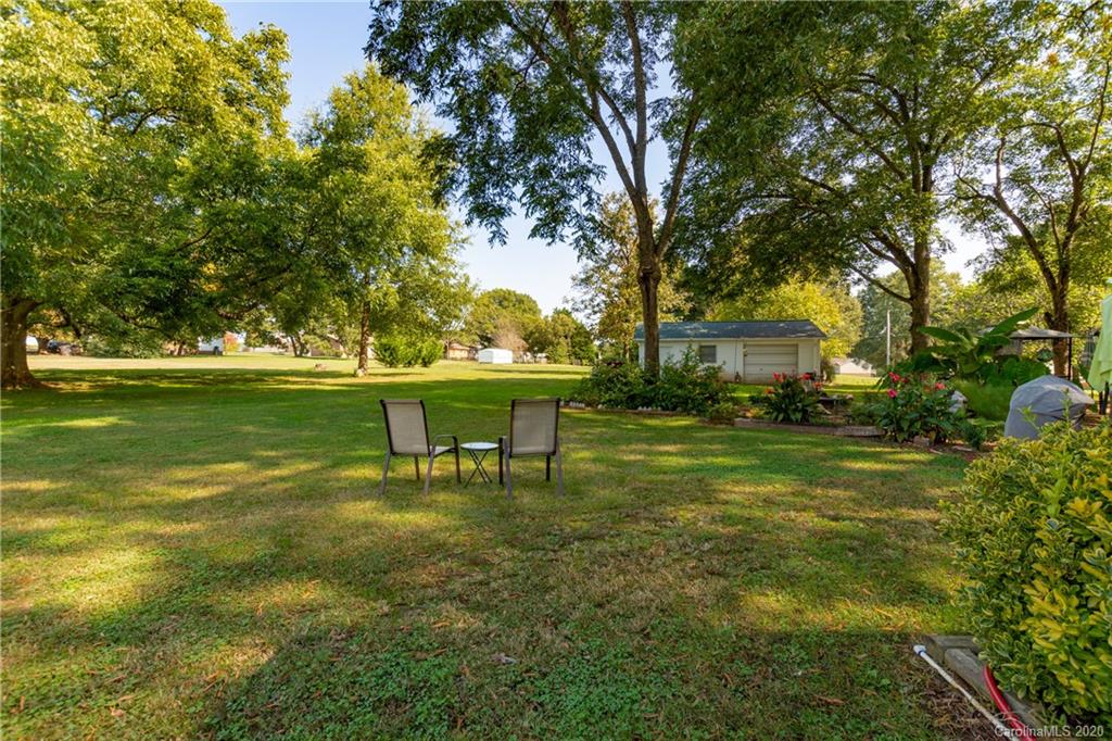 1851 Safriet Road Statesville, NC 28625 - Photo 33 of 36 Gallery Image 33