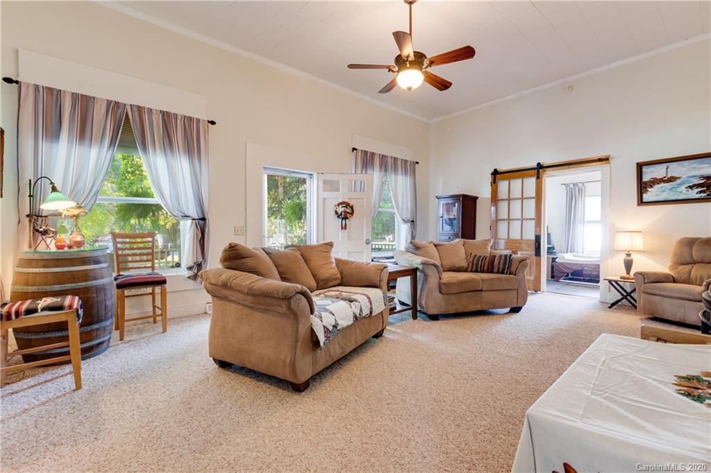 1851 Safriet Road Statesville, NC 28625 - Photo 5 of 36 Gallery Image 5