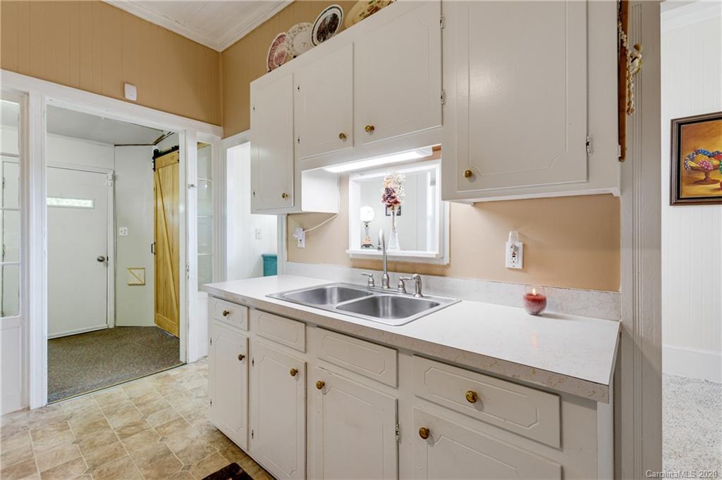 1851 Safriet Road Statesville, NC 28625 - Photo 7 of 36 Gallery Image 7