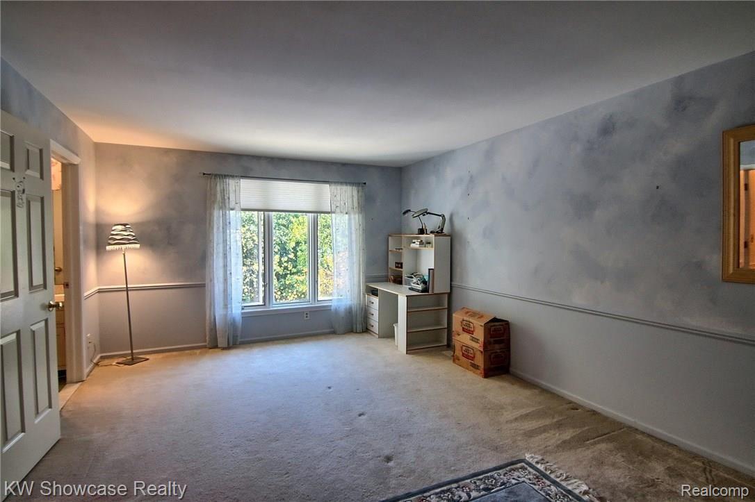 4123 Stoneleigh Road Bloomfield Hills, MI 48302 - Photo 22 of 36 3rd_Bedroom.jpg