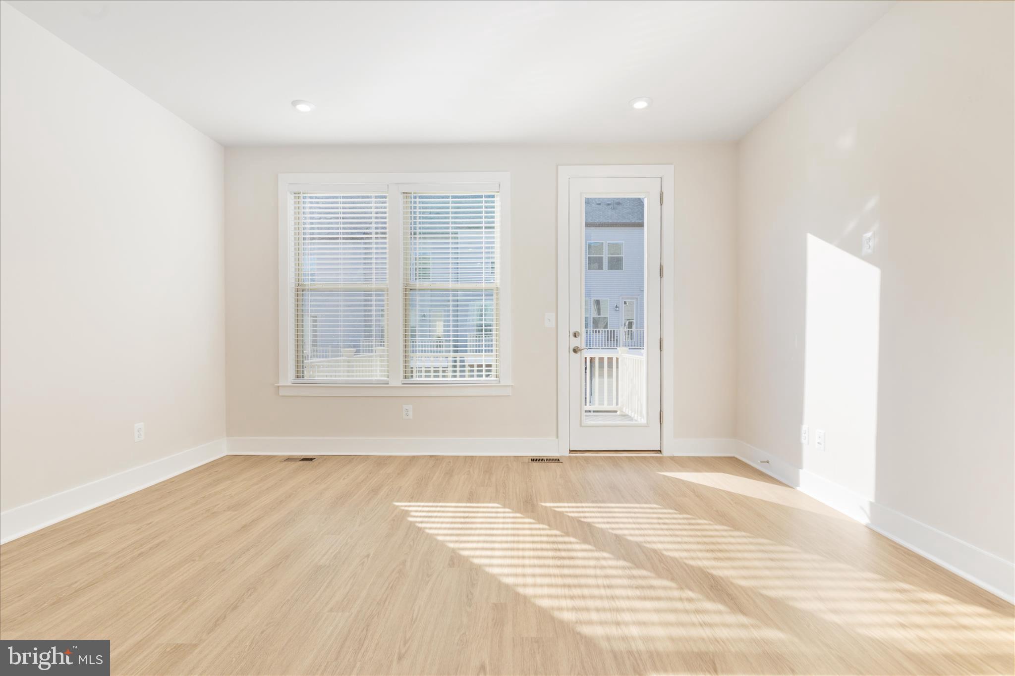 8796 Noether Street Manassas, VA 20110 - Photo 14 of 31