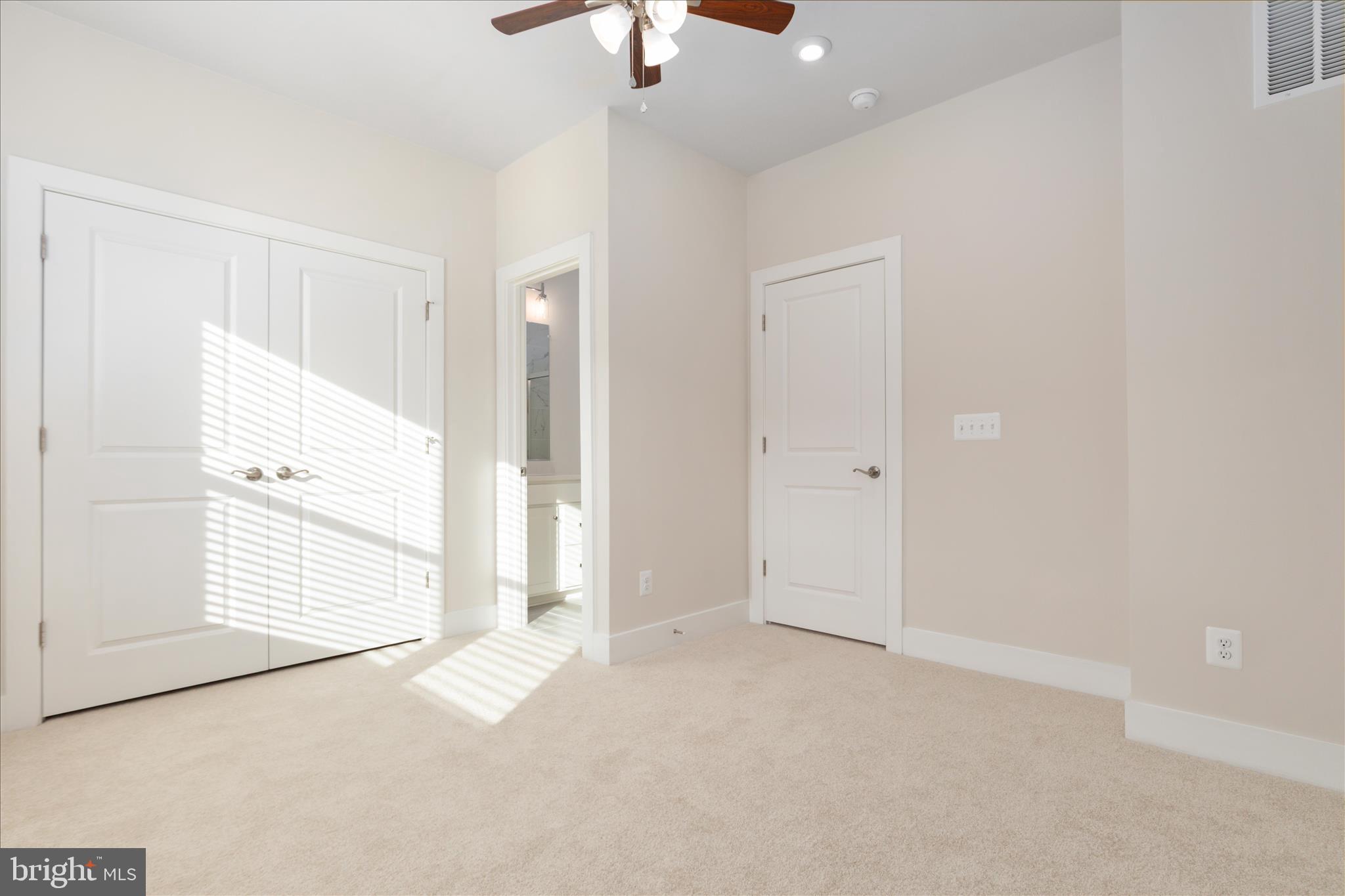 8796 Noether Street Manassas, VA 20110 - Photo 19 of 31