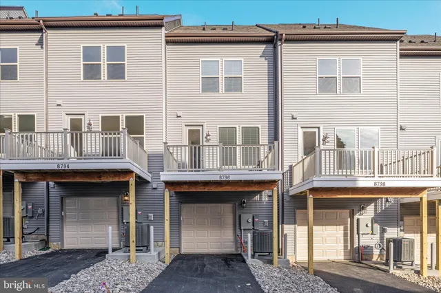 $2,900 | 8796 Noether Street, Manassas, VA 20110