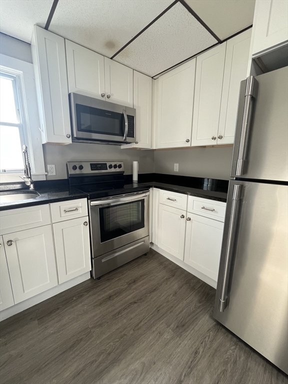 61 Lincoln Avenue, Unit 2 Saugus, MA 01906 - Photo 10 of 16