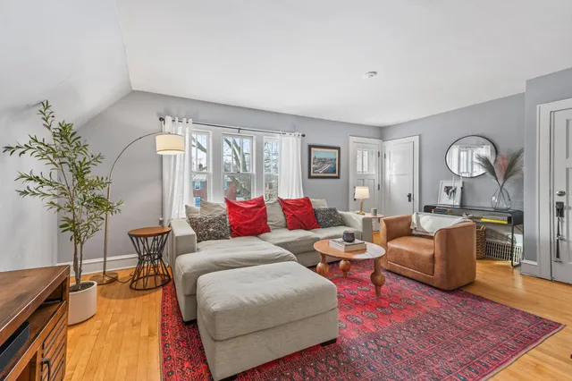 $299,900 | 4518 North Woodburn Street, Shorewood, WI 53211