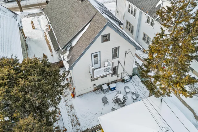 $299,900 | 4518 North Woodburn Street, Shorewood, WI 53211