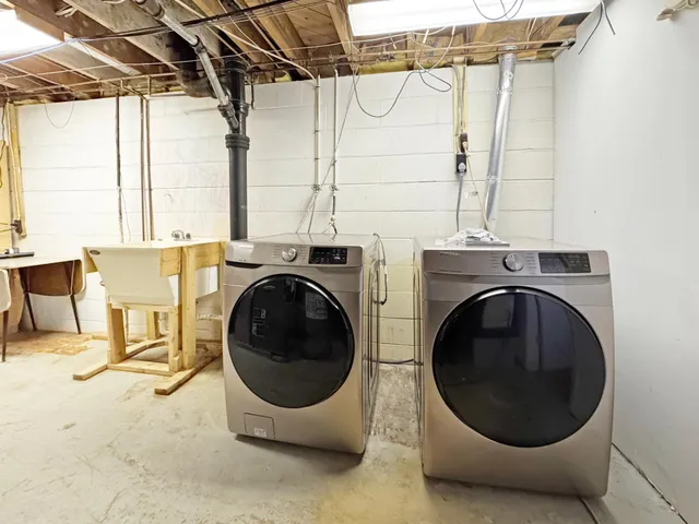 $179,900 | 1812 America Court Northwest, Bemidji, MN 56601