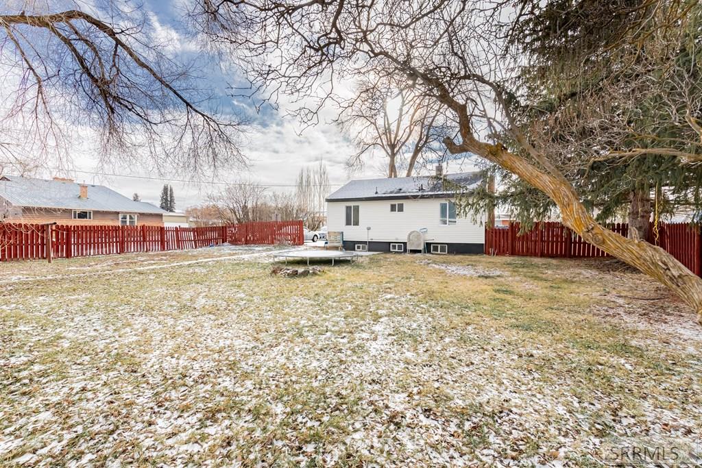 745 West Main Street St. Anthony, ID 83445 - Photo 4 of 26