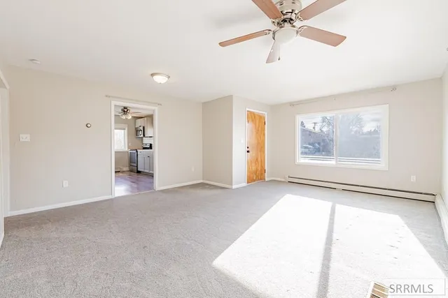 $300,000 | 745 West Main Street, St. Anthony, ID 83445