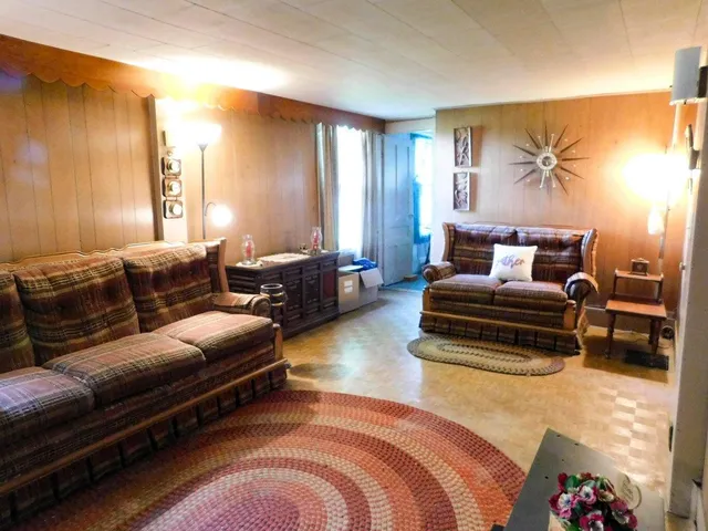 $119,900 | 73 Spring Street, Dexter, ME 04930