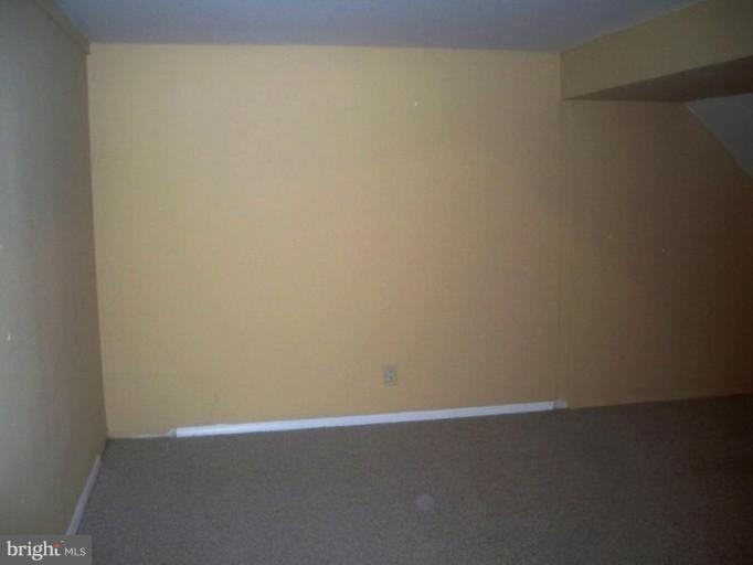 10501 Apple Ridge Road Gaithersburg, MD 20886 - Photo 13 of 15 a view of an empty room