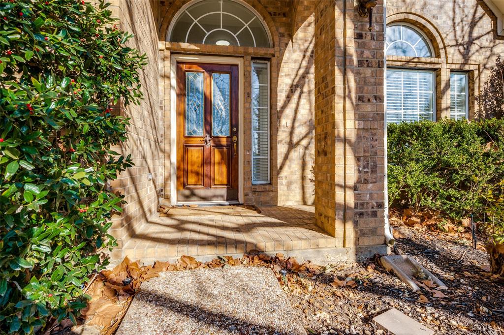 9611 Cliffside Drive Irving, TX 75063 - Photo 2 of 24 a view of entrance gate of a house
