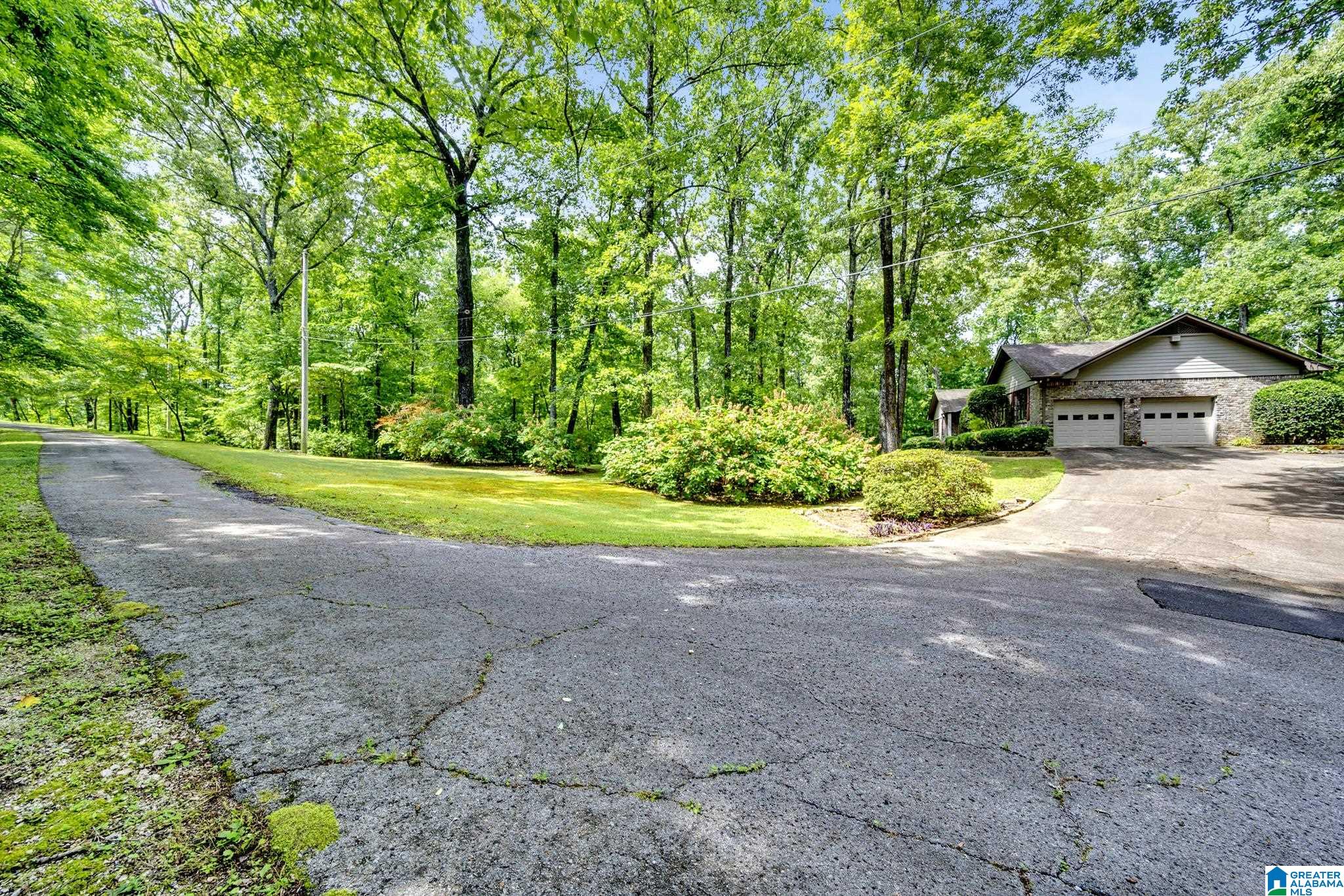 3861 Parkwood Road Bessemer, AL 35022 - Photo 8 of 43