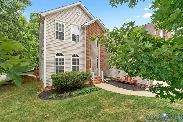 $525,000 | 2201 Water Horse Court, Midlothian, VA 23112