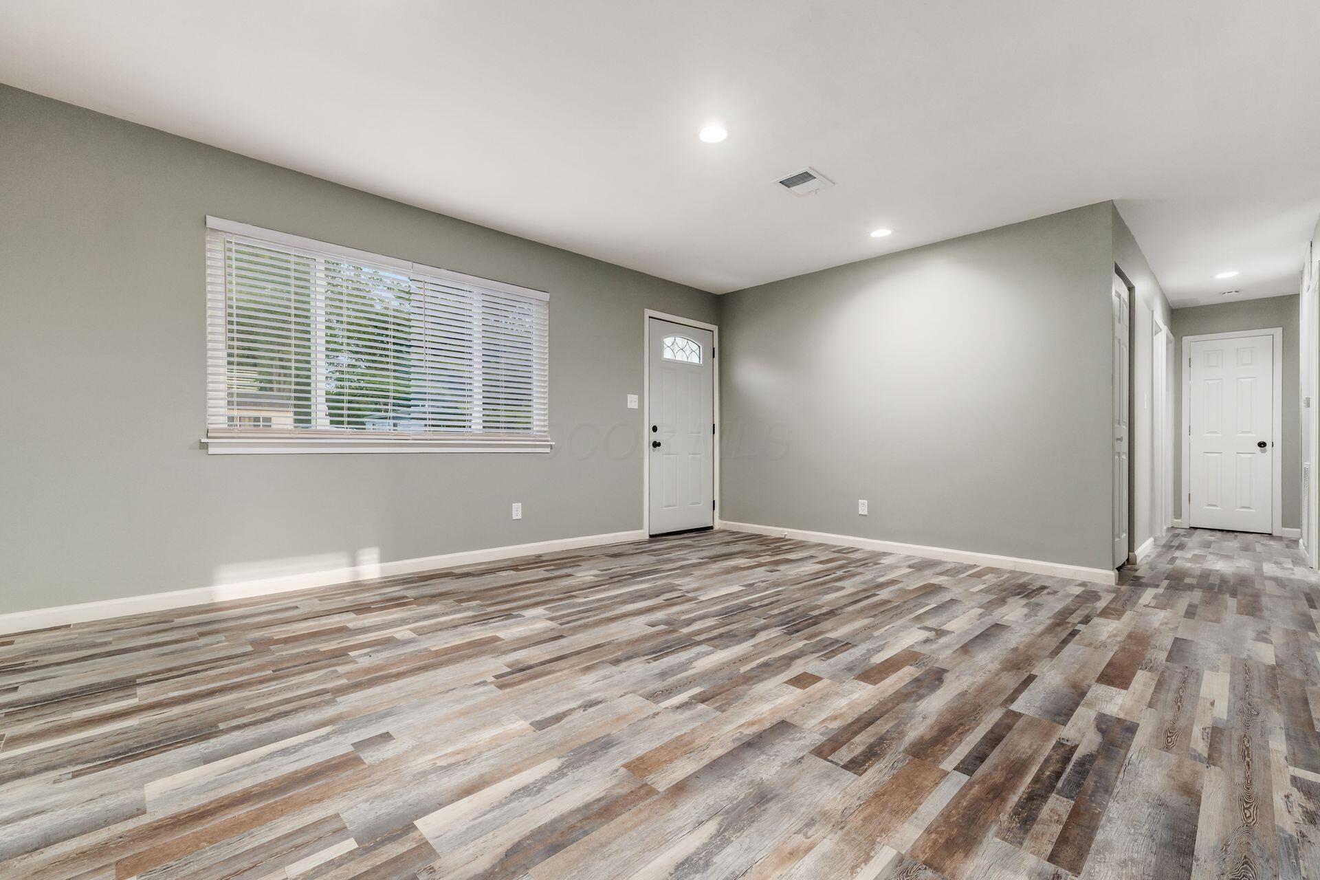 1640 Striebel Road Columbus, OH 43227 - Photo 9 of 28 Gallery Image 9