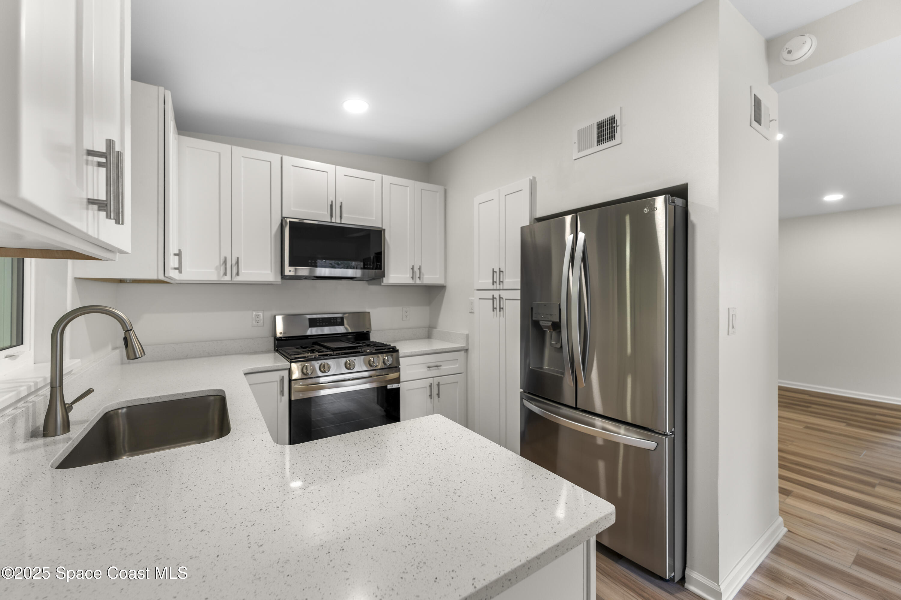 34 West Azalea Circle Rockledge, FL 32955 - Photo 17 of 24 _RJ19956