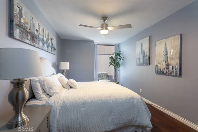 $399,900 | 100 Atlantic Avenue, Unit 902, Long Beach, CA 90802