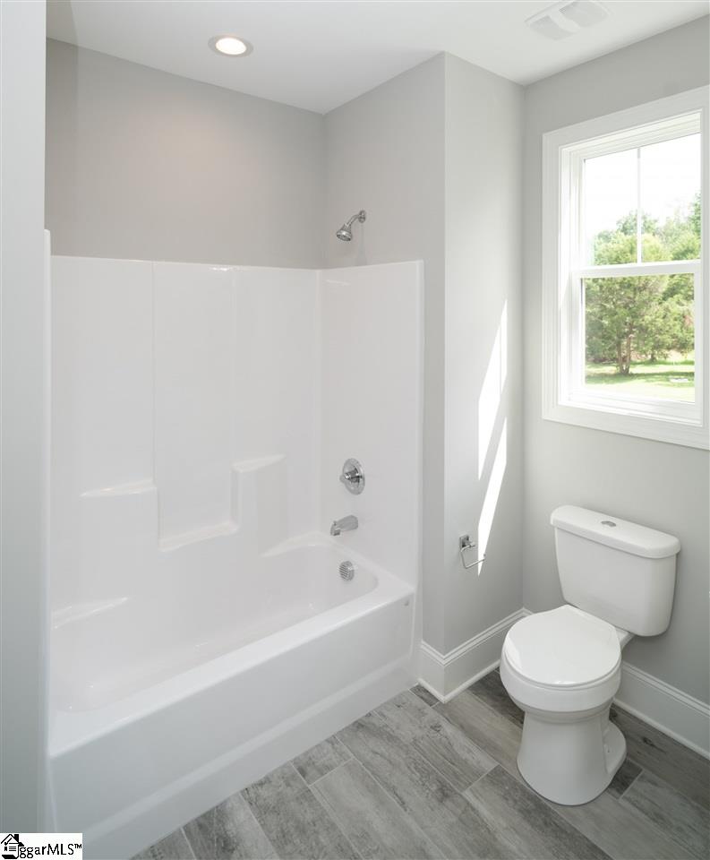 2416 Poole Road Greer, SC 29651 - Photo 24 of 34
