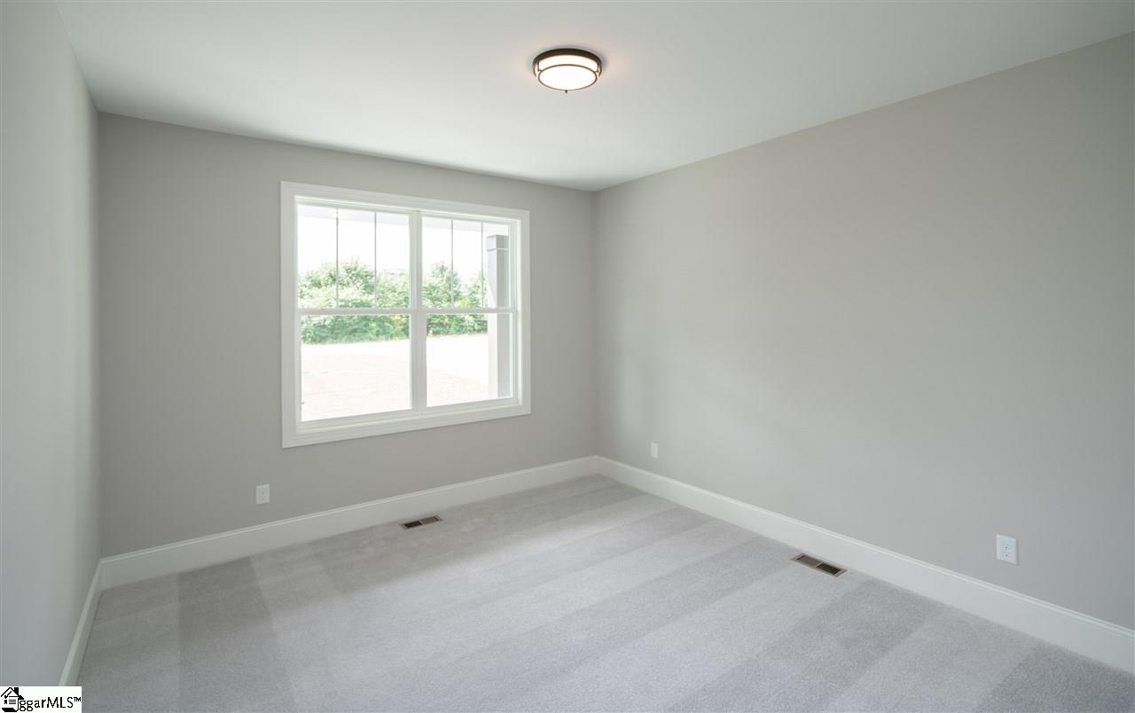 2416 Poole Road Greer, SC 29651 - Photo 25 of 34