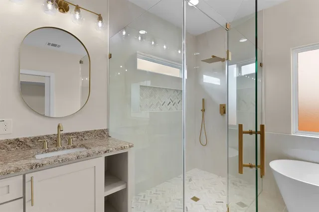 $435,000 | 7349 Tiff Nicole Lane, Von Ormy, TX 78073