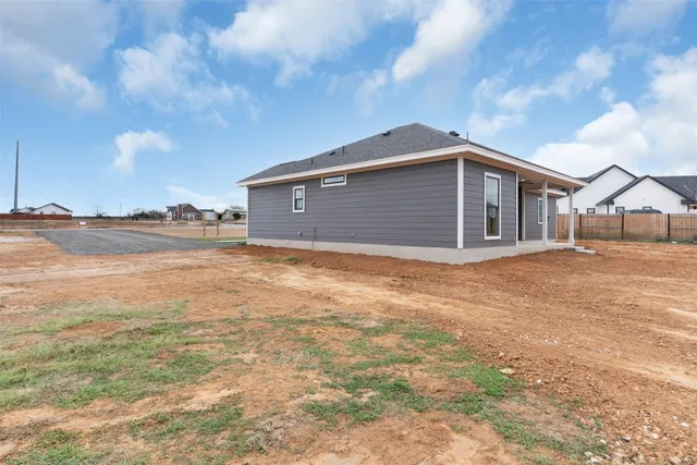 $435,000 | 7349 Tiff Nicole Lane, Von Ormy, TX 78073