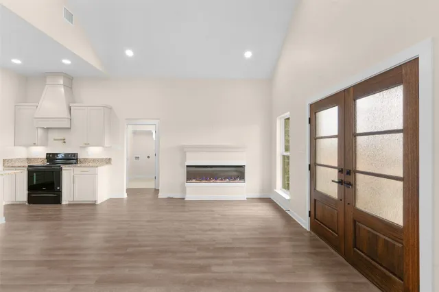 $435,000 | 7349 Tiff Nicole Lane, Von Ormy, TX 78073