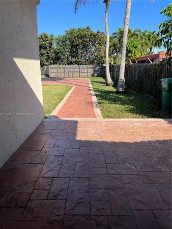 $3,650 | 158 Southwest 96th Court, Unit 158, Miami, FL 33174