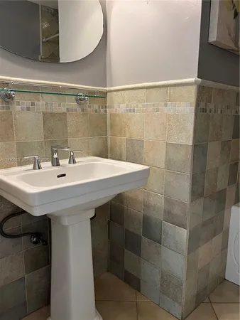 $3,650 | 158 Southwest 96th Court, Unit 158, Miami, FL 33174