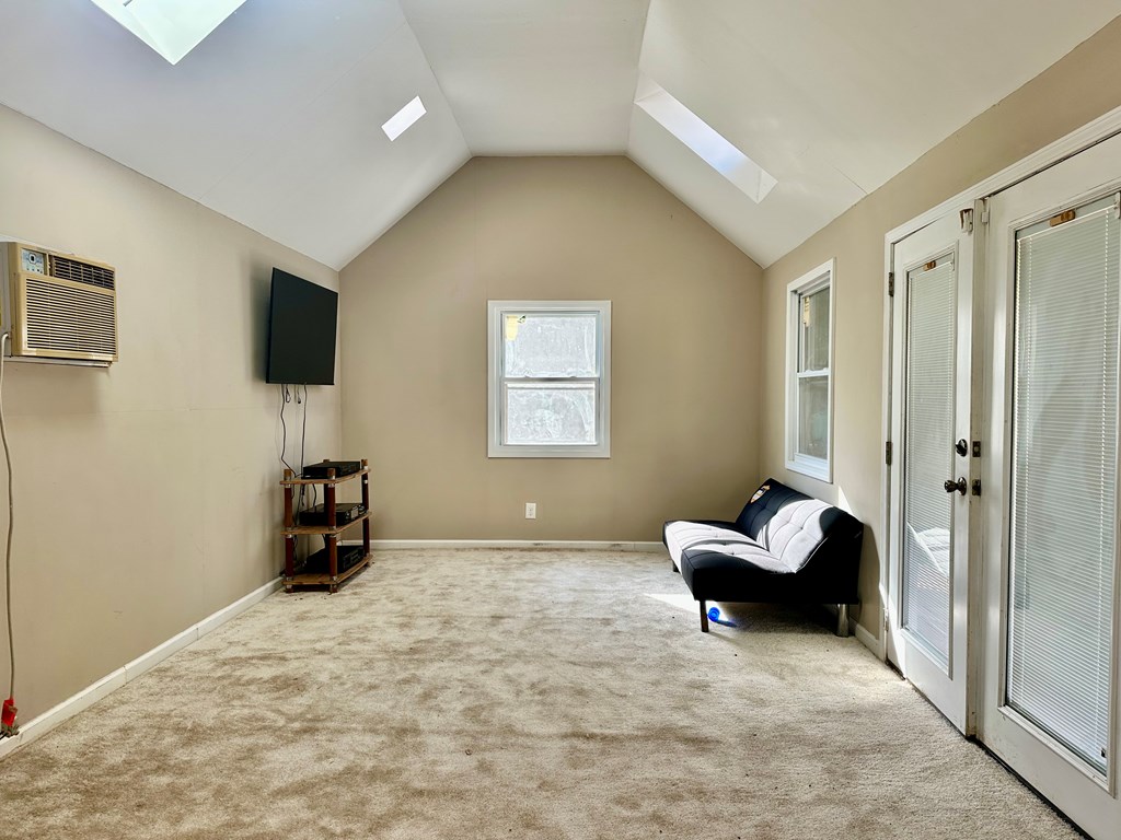 1130 Bunker Hill Road Columbus, GA 31907 - Photo 20 of 26 Inside Man Cave/Mini House