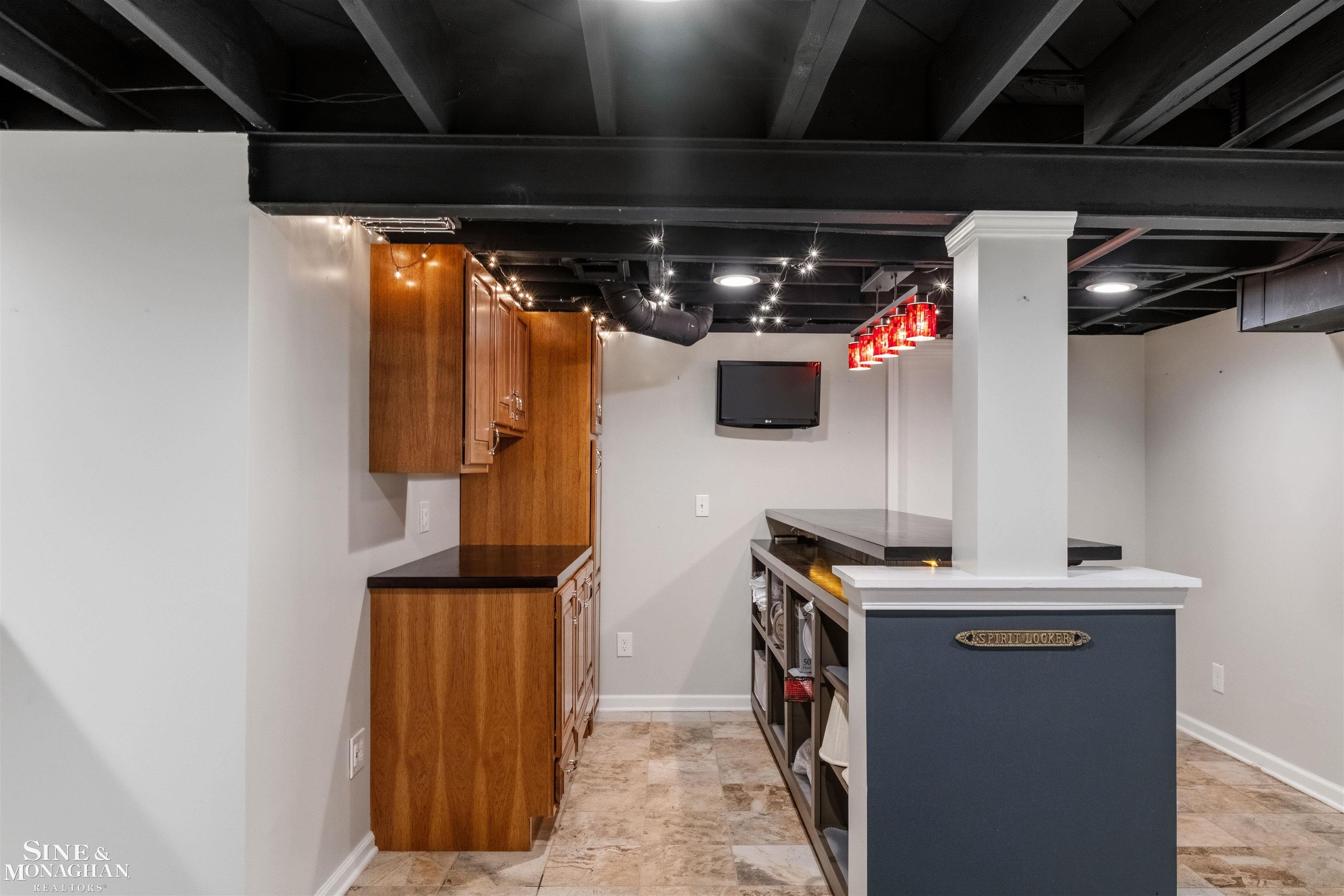1061 North Renaud Road Grosse Pointe Woods, MI 48236 - Photo 41 of 63