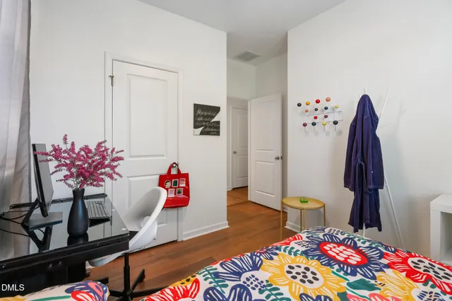 a view of a workspace with furniture