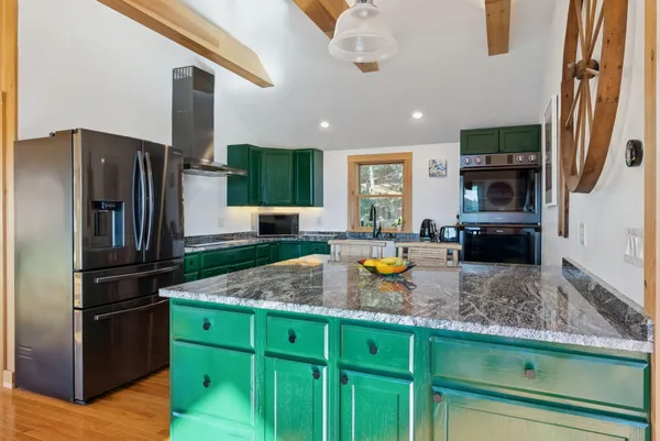 $1,649,000 | 49 Cottage Road, Arrowsic, ME 04530