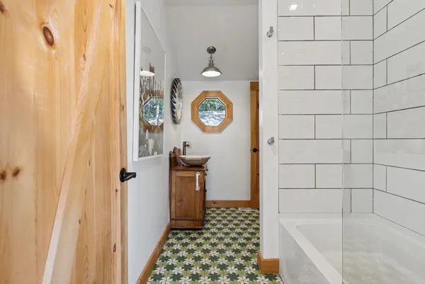 $1,649,000 | 49 Cottage Road, Arrowsic, ME 04530