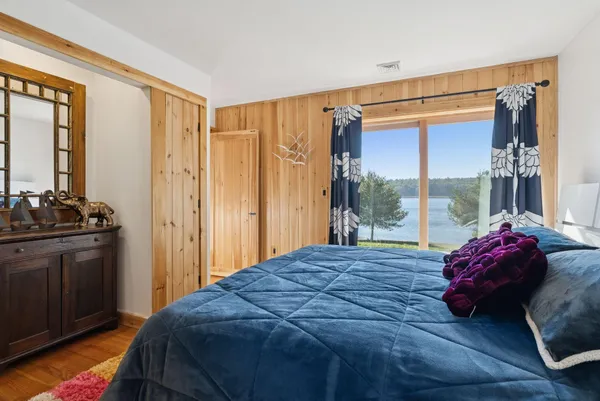 $1,649,000 | 49 Cottage Road, Arrowsic, ME 04530