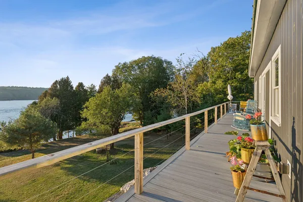 $1,649,000 | 49 Cottage Road, Arrowsic, ME 04530