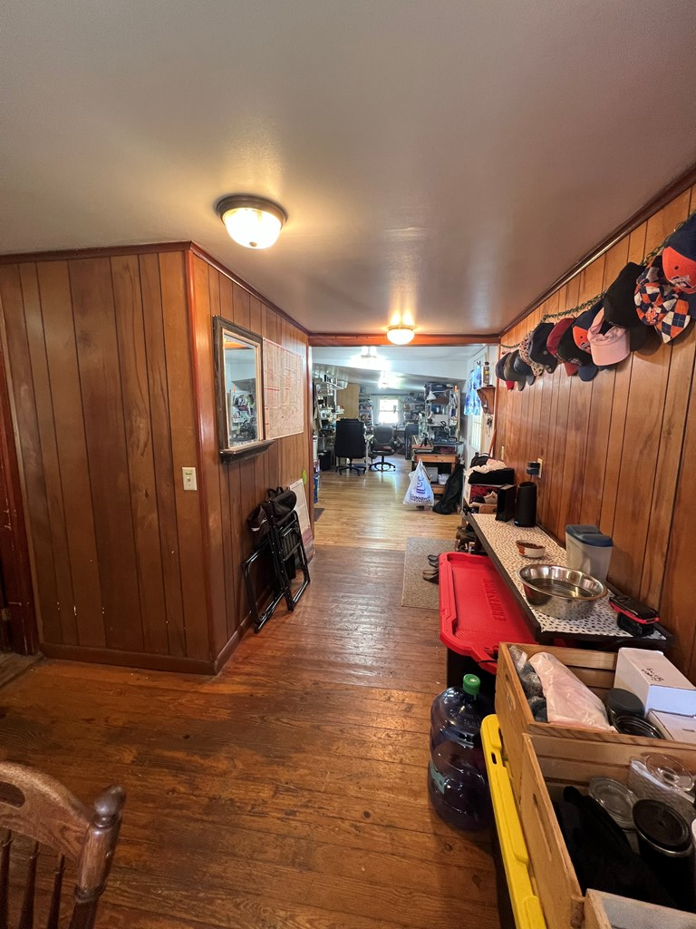 240 Birmingham Road Cedar Bluff, VA 24609 - Photo 8 of 25 Gallery Image 8