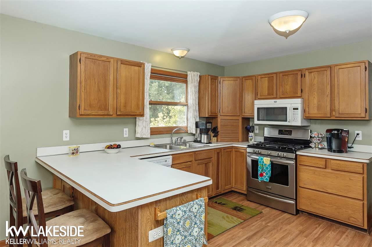 1390 Mackie Road Allenton, MI 48002 - Photo 8 of 30 31355783-7.JPG