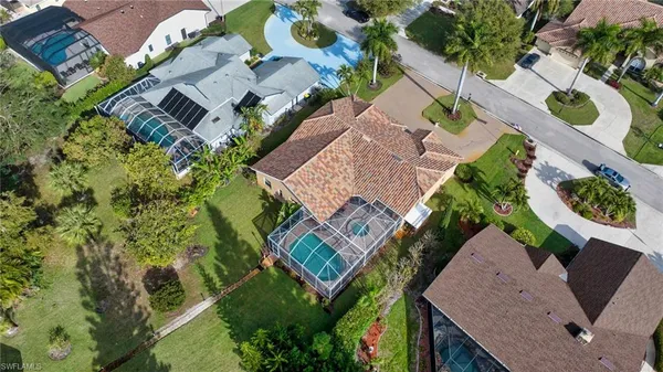 $725,000 | 195 Palmetto Dunes Circle, Naples, FL 34113