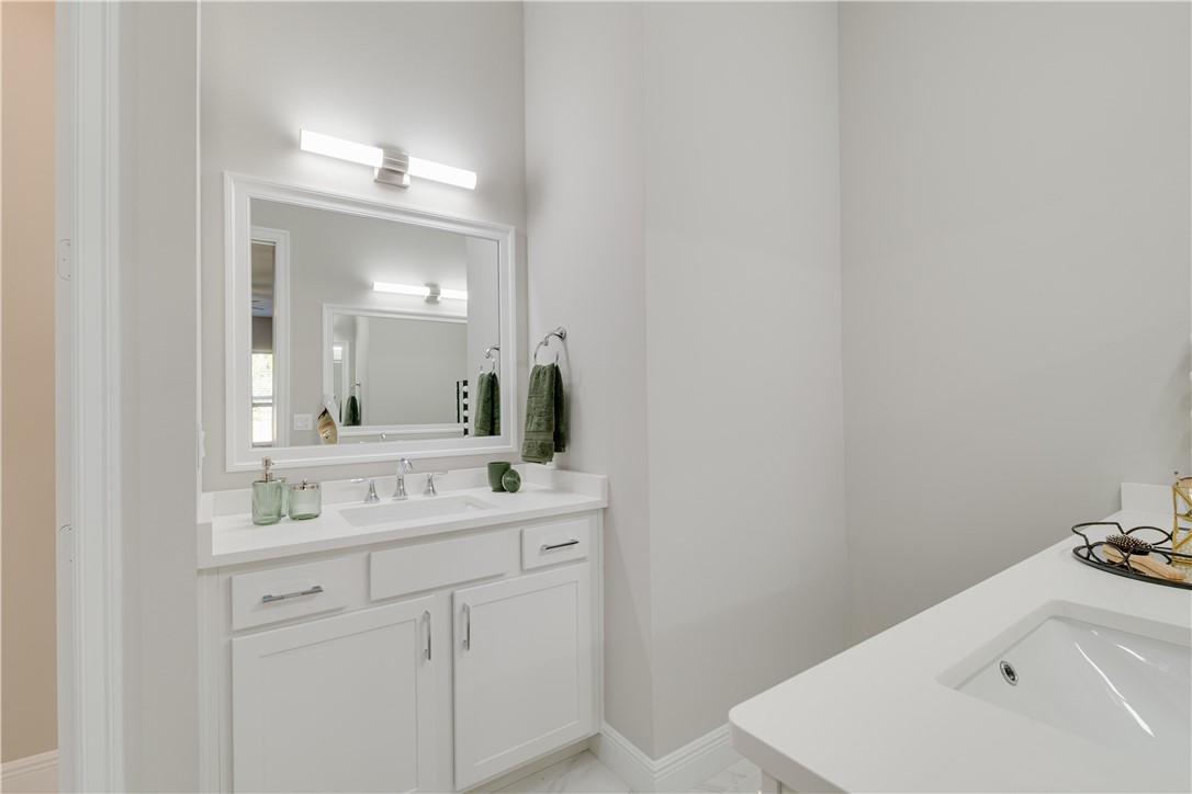 2005 Bridgepointe Circle, Unit 97 Vero Beach, FL 32967 - Photo 20 of 36