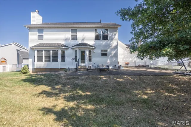 $420,000 | 5 Queen Victoria C Court, O'Fallon, MO 63366